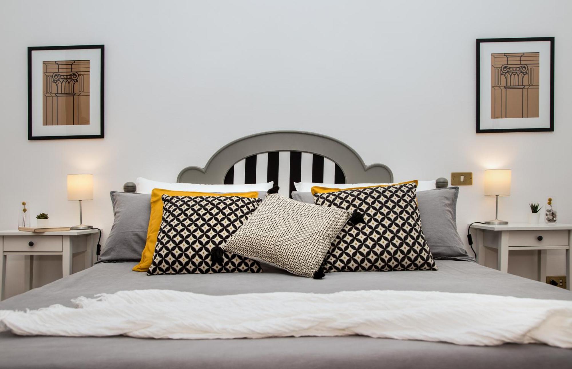 Gocce Villas - Casa Frangio Modern Apartment Historical Centre Naples Luaran gambar